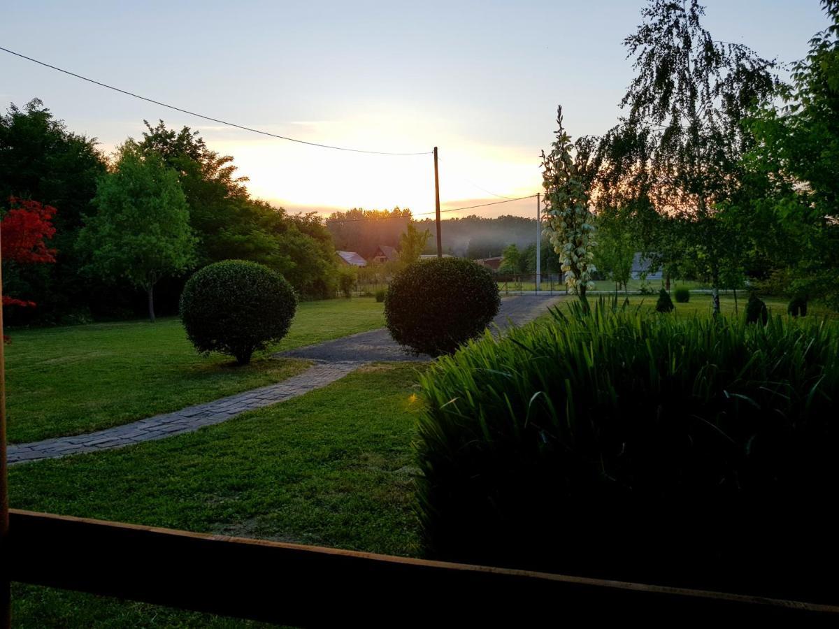 Kuca Za Odmor Rubic Villa Vinkovci Eksteriør billede